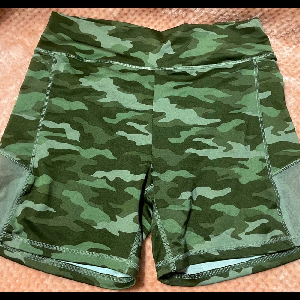 VS PINK biker shorts